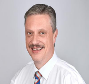 Simon Fox